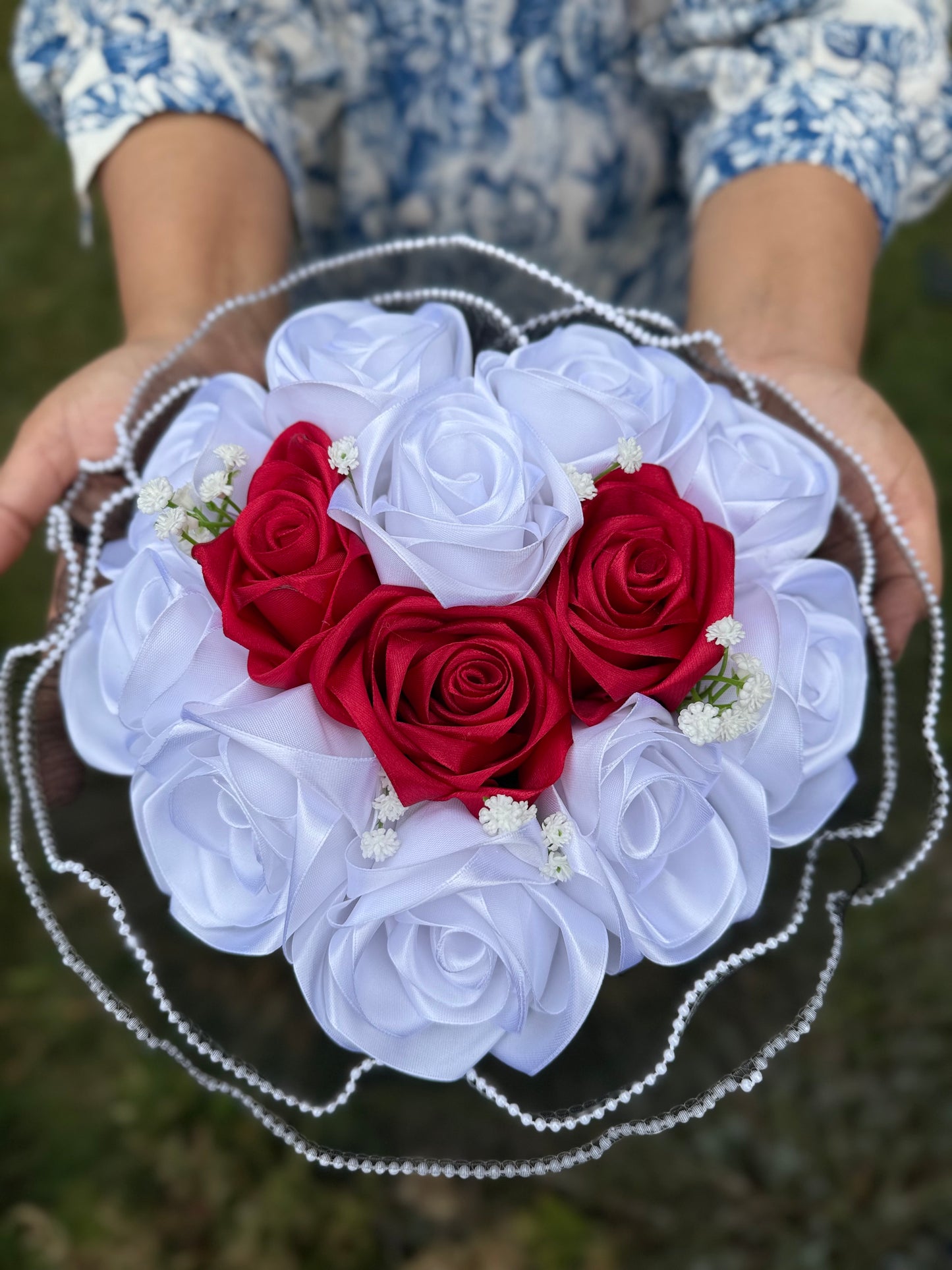 Eternal black Love shape Red & White Satin Rose Bouquet 🌹🖤💫